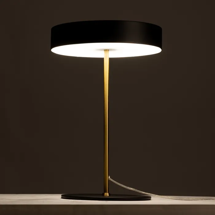 Декоративная настольная лампа Arte Lamp ELNATH A5038LT-3BK | Дом Декора